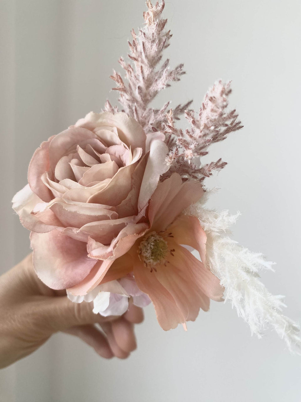 Artificial Buttonhole