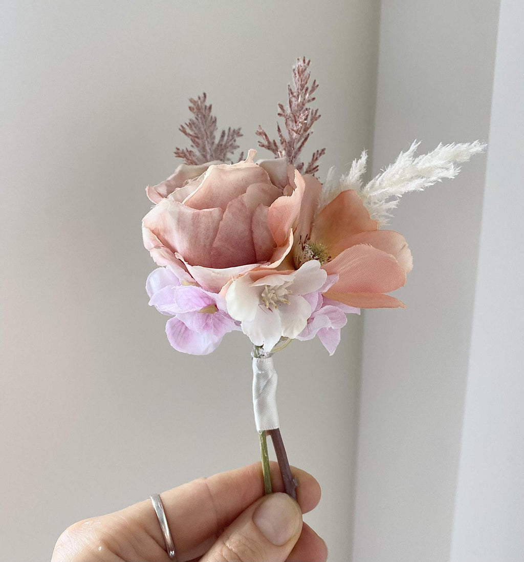 Artificial Buttonhole